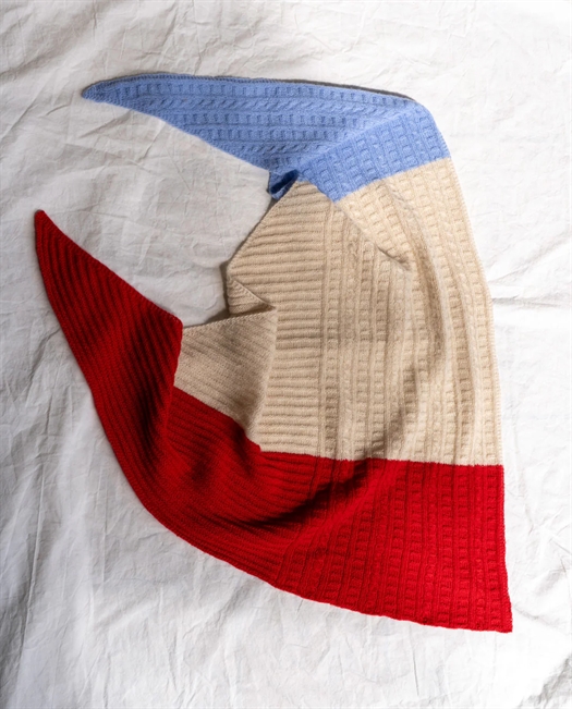 SANDOY SJAL fra Kit Couture